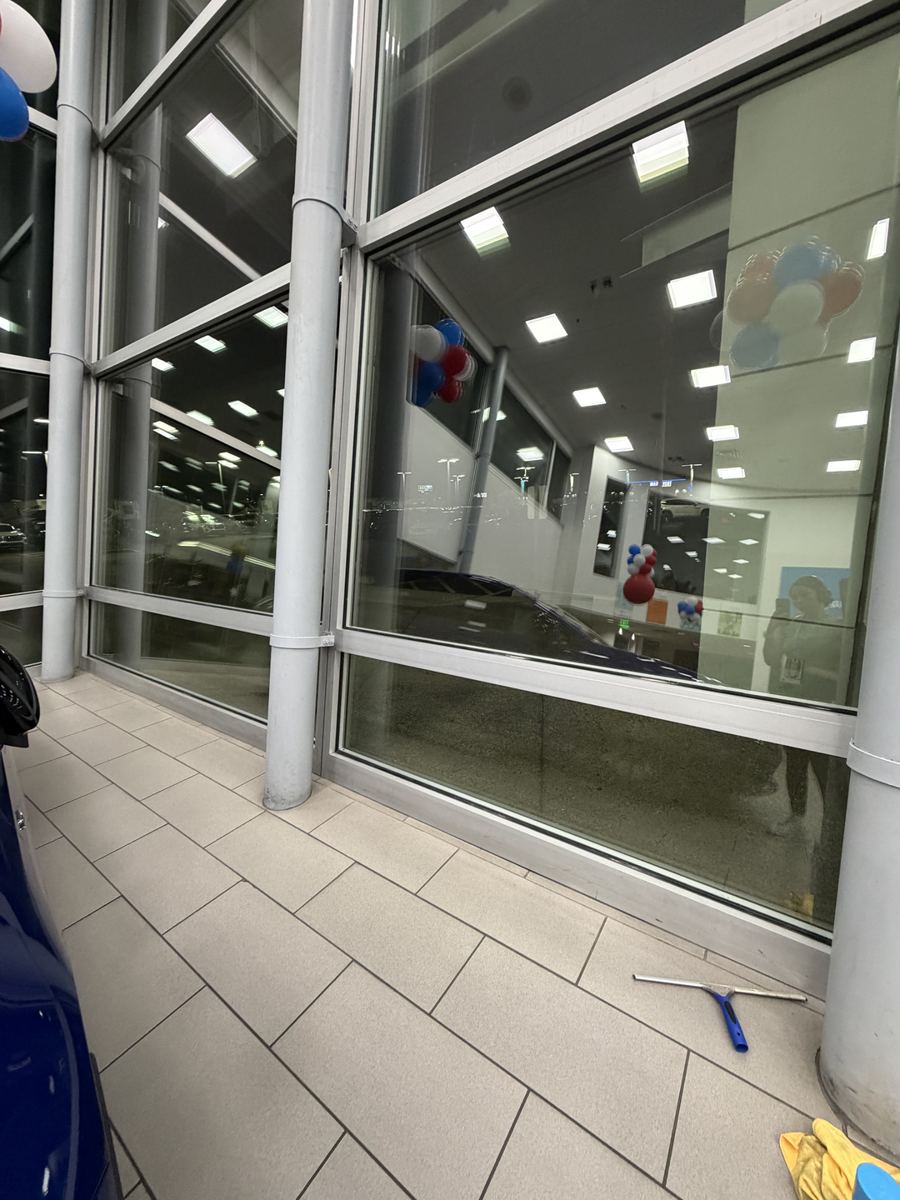 Streak-free showroom windows